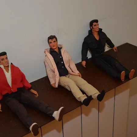 Вилла Julia Vista Espectacular 2 K M S De La Playa Comoda & Area Tranquila Amplitud Interior Y Plana Сиджес