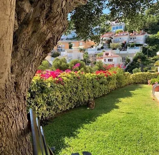 Julia Vista Espectacular 2 K M S De La Playa Comoda & Area Tranquila Amplitud Interior Y Plana Βίλα Σίτζες