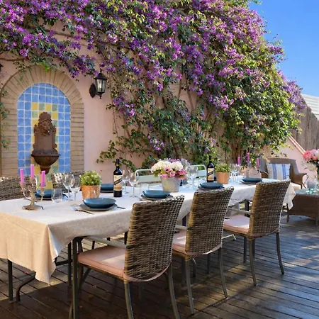 Julia Vista Espectacular 2 K M S De La Playa Comoda & Area Tranquila Amplitud Interior Y Plana Sitges